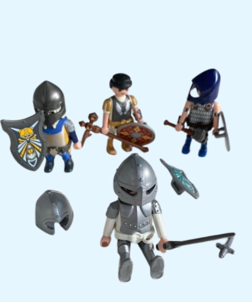 ridders met helmen
